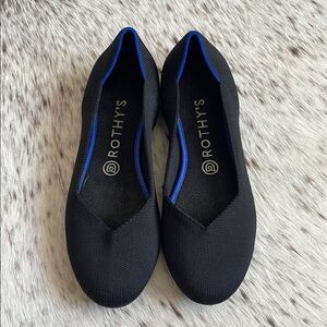 Rothy's Black and Blue Slip-On Flats